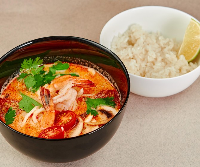 Том Ям с креветками 